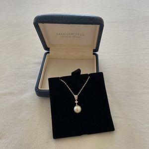 Mikimoto 7.2mm pearl diamond necklace white gold